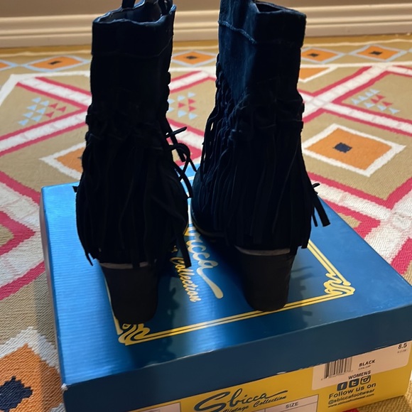 Sbicca Black Fringe Booties - Picture 3 of 5
